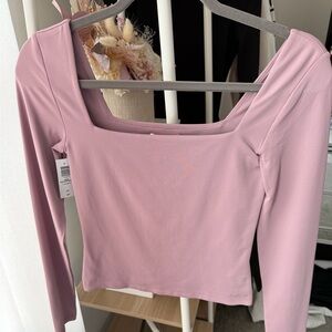 Aritzia Contour Top